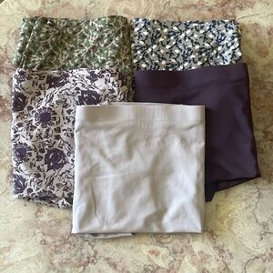 NWOT Set Of 5 Woman’s Medium Lucky Brand Hipsters Floral/Purple/Green/Printed